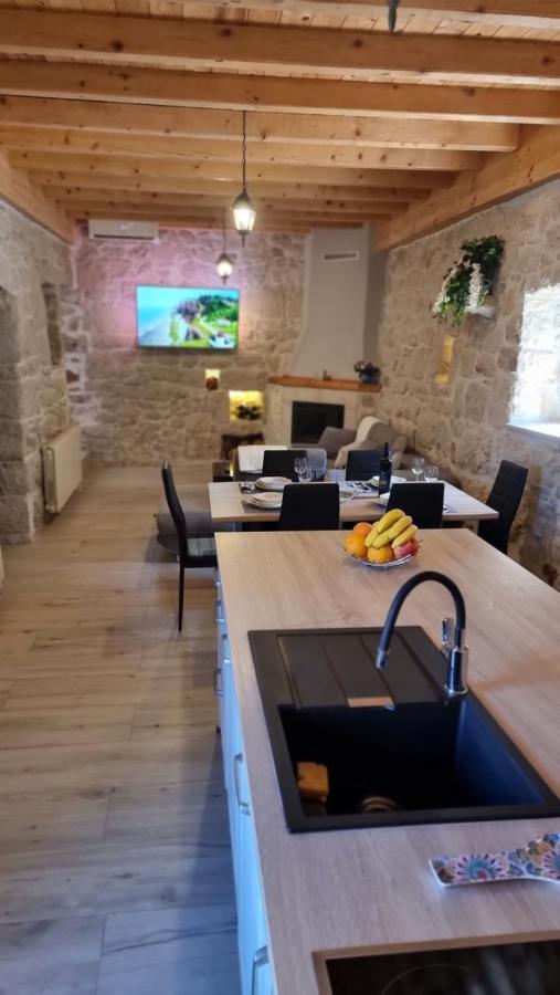 Aga Villa Zagvozd Buitenkant foto