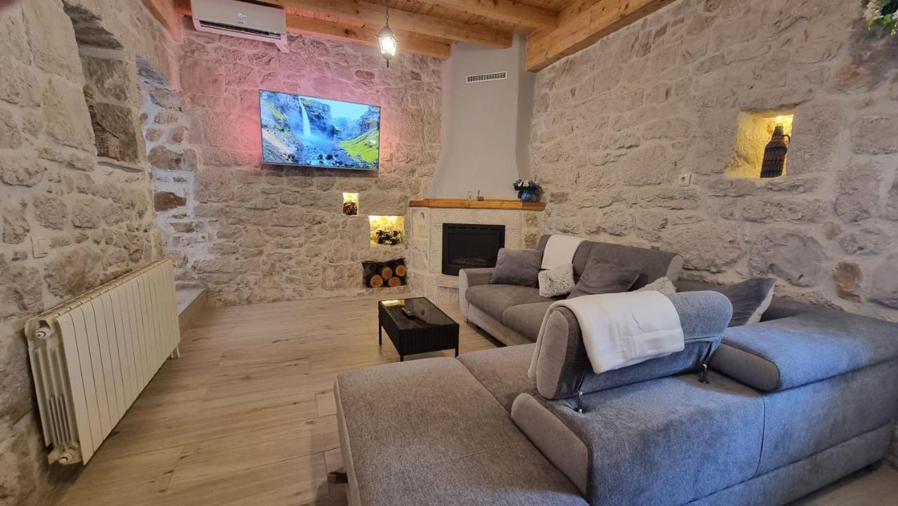 Aga Villa Zagvozd Buitenkant foto